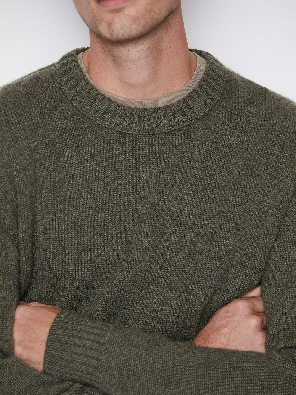 sweater detail view alt:size alt:fit1